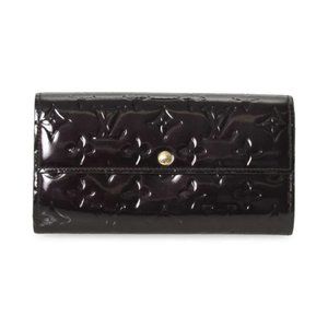 Louis Vuitton Sarah wallet in purple monogram patent leather